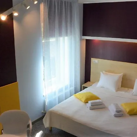 Otel Alba 3*