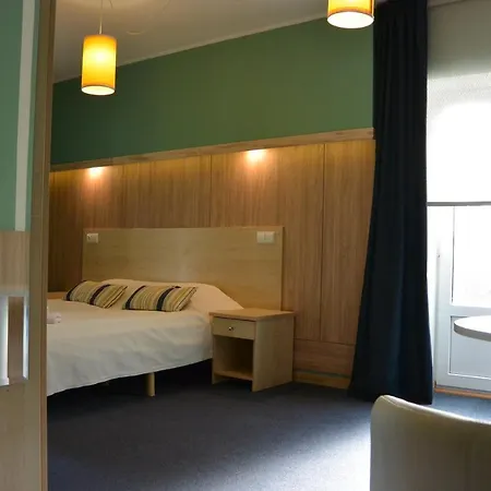 Otel Alba 3*
